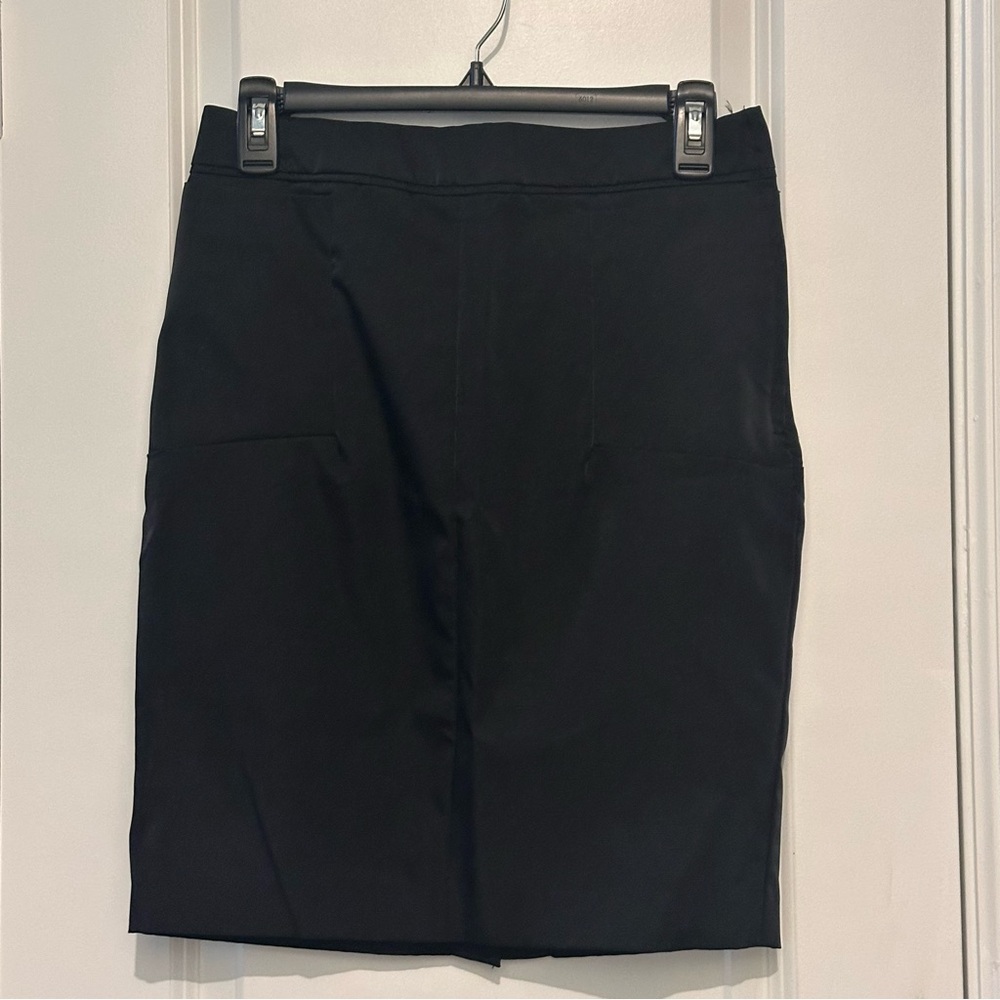 H&M Black Pencil Skirt Womens Size 8 100% Polyester Made In China